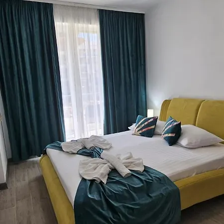 Aria & Prima Linie La Mare Piscina Gym Sauna Umeda Si Uscata 3* Năvodari
